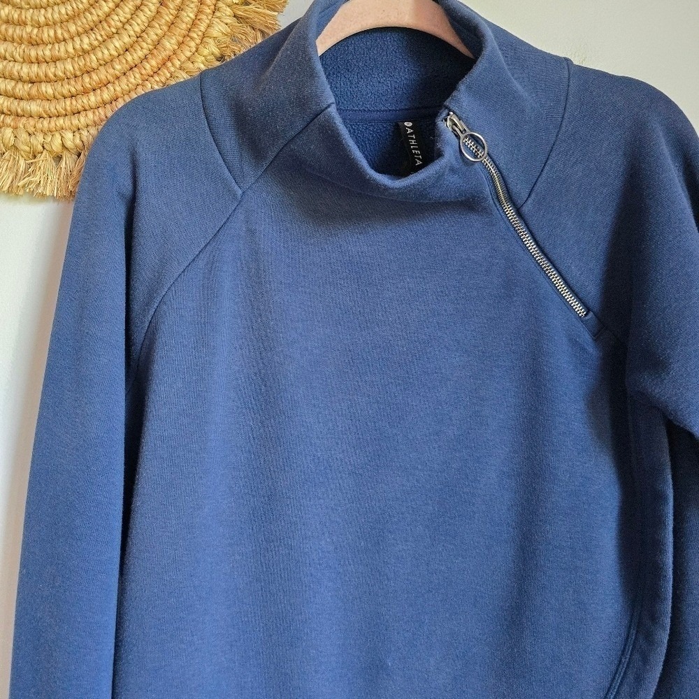 Athleta Cozy Karma Navy Blue Funnel Neck Asymmetrical Pullover Sweatshirt Medium - Picture 4 of 12